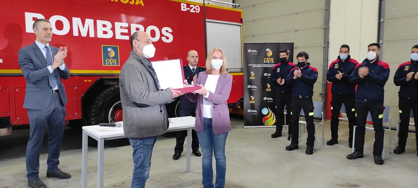 Nájera acoge el acto de entrega de diplomas a ocho nuevos bomberos del CEIS Rioja 2