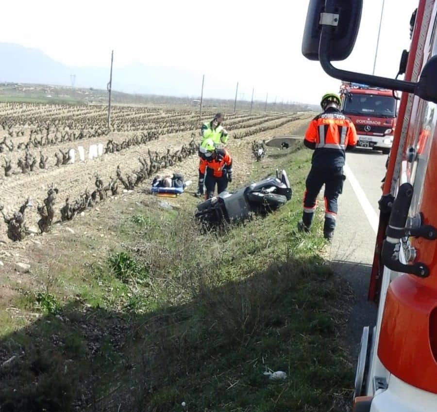 Un motociclista resulta herido al salirse de la vía en Cihuri 1
