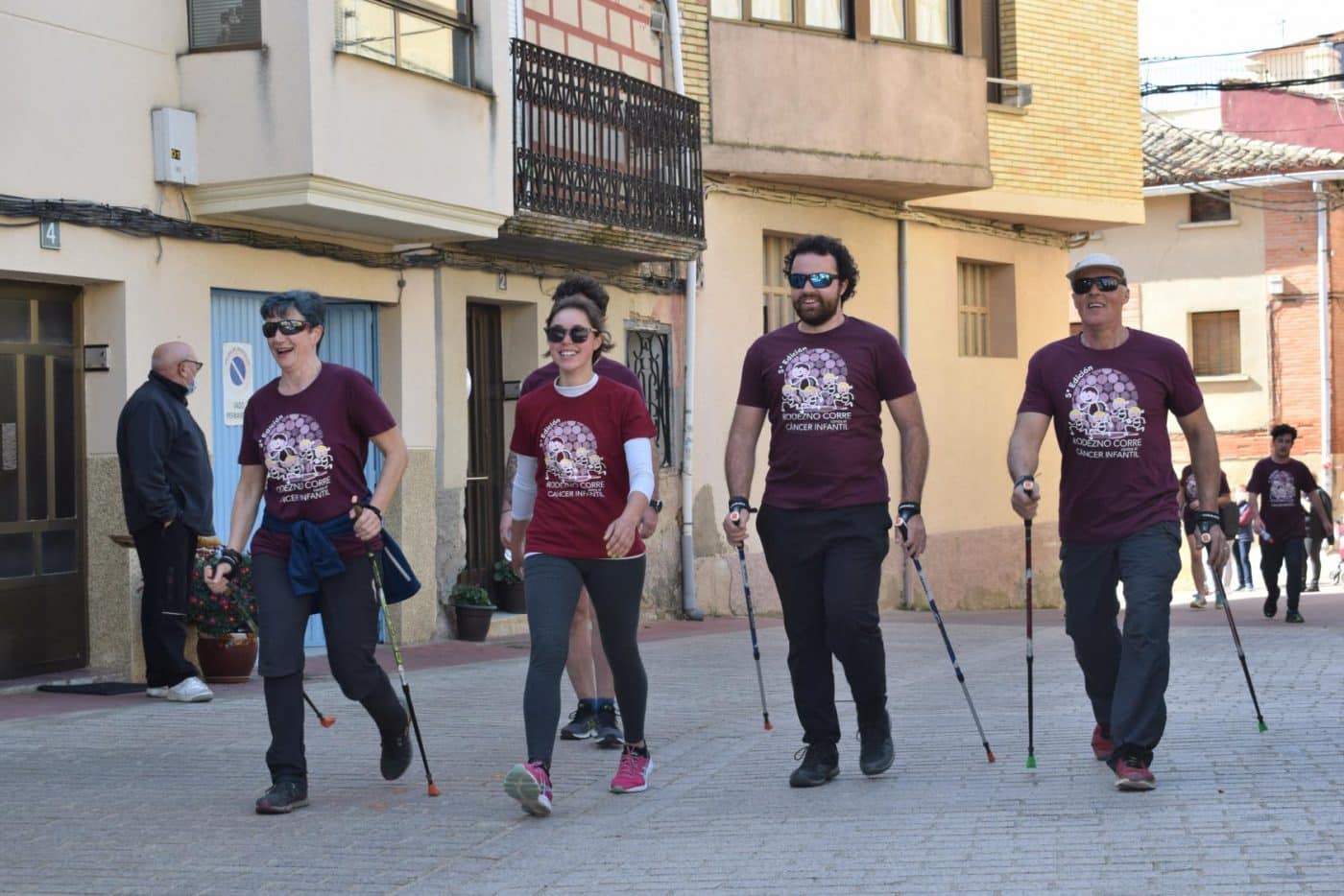FOTOS: Rodezno recupera el pulso de correr contra el cáncer infantil 40