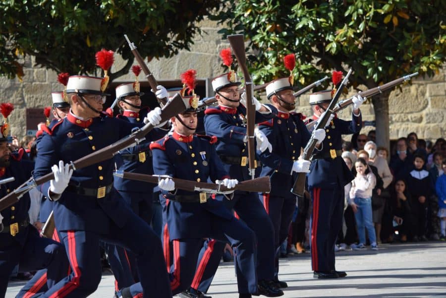 FOTOS: La Guardia Real desata pasiones en Haro 60