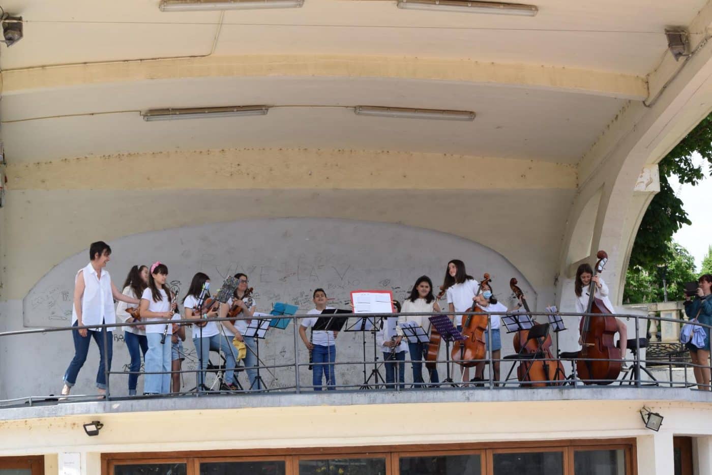 FOTOS: El Conservatorio Lucrecia Arana celebra el fin de curso sacando la música a la calle 33