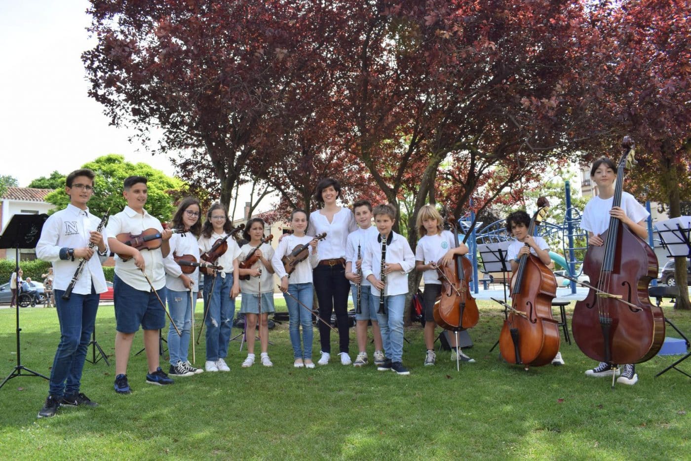 FOTOS: El Conservatorio Lucrecia Arana celebra el fin de curso sacando la música a la calle 12