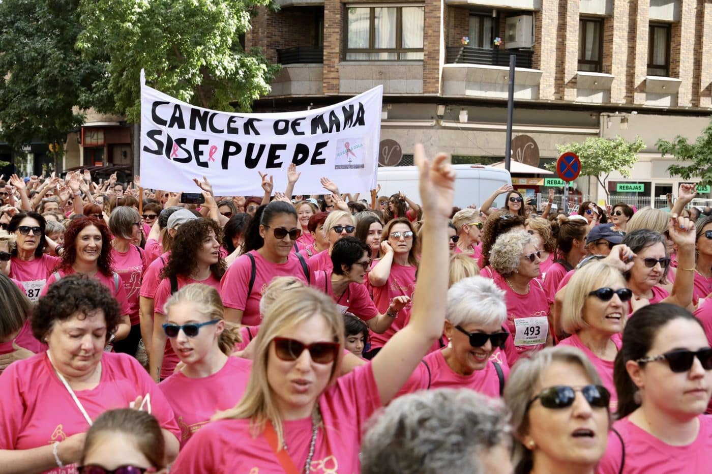 Celebración de la sexta Carrera de la Mujer en Logroño 2