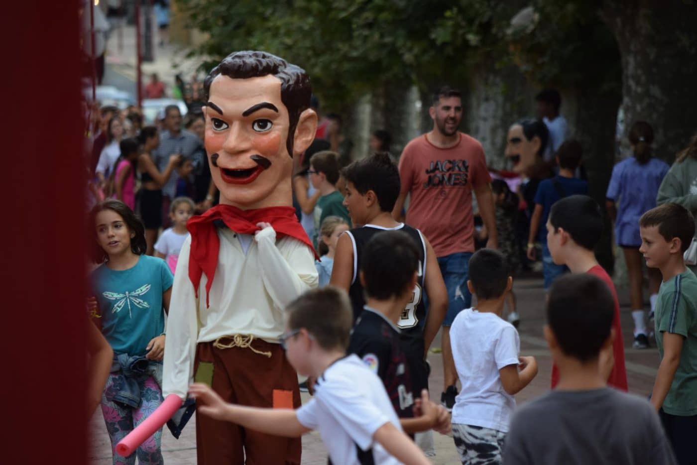 FOTOS: Los 'peques' disfrutan de lo lindo en las Fiestas del Barrio 3
