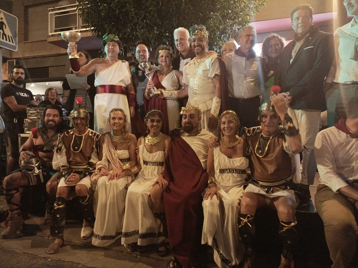 La Asociación de Belenistas de La Rioja, ganadora del concurso del desfile de carrozas de San Mateo 10