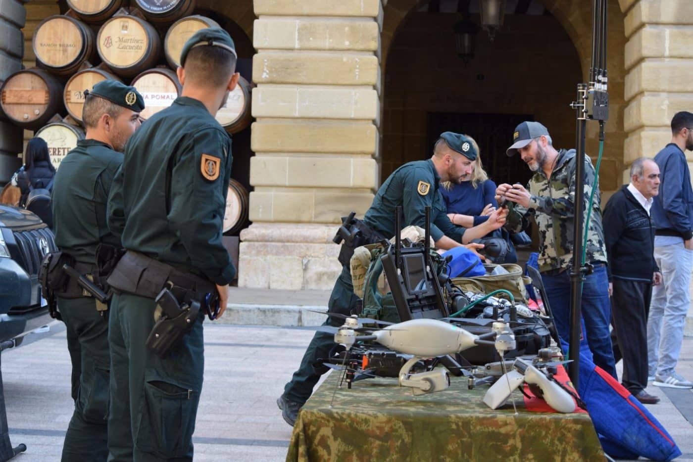 FOTOS: La Guardia Civil celebra en Haro una jornada de puertas abiertas 4