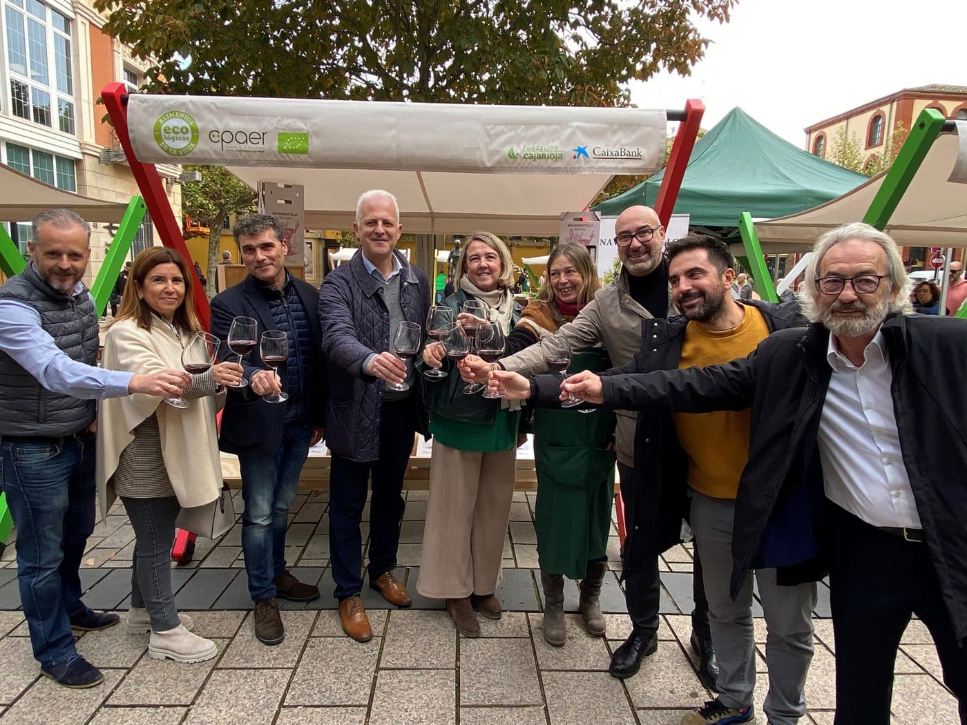 Éxito de público en la inauguración del nuevo Ecomercado de Logroño 1