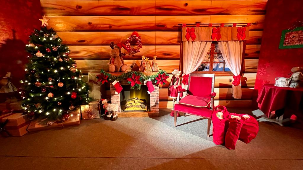 Haro recibe con ilusión a Papá Noel 7