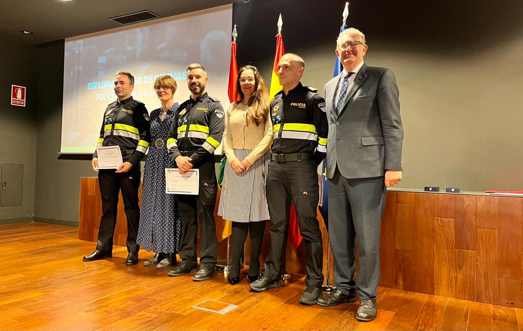 Miguel Ángel Parra y Juan Carlos Arana, Medallas al Mérito de la Policía Local de La Rioja 1 Miguel Ángel Parra y Juan Carlos Arana, Medallas al Mérito de la Policía Local de La Rioja 1