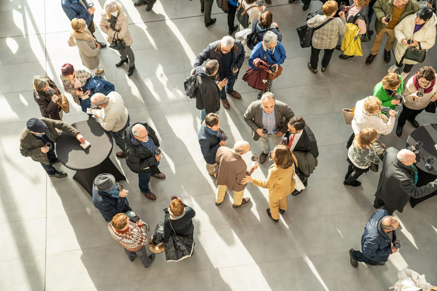 Alumnos de la Universidad de la Experiencia de Haro participan en una jornada de convivencia en el Museo Würth 1