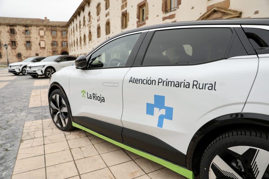 Presentan en Ezcaray los nuevos vehículos eléctricos para los sanitarios del medio rural 3