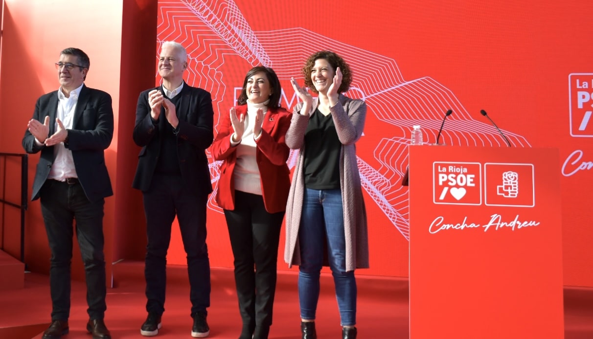 Patxi López arropa a los 30 candidatos del PSOE a los municipios riojanos de más de mil habitantes 1