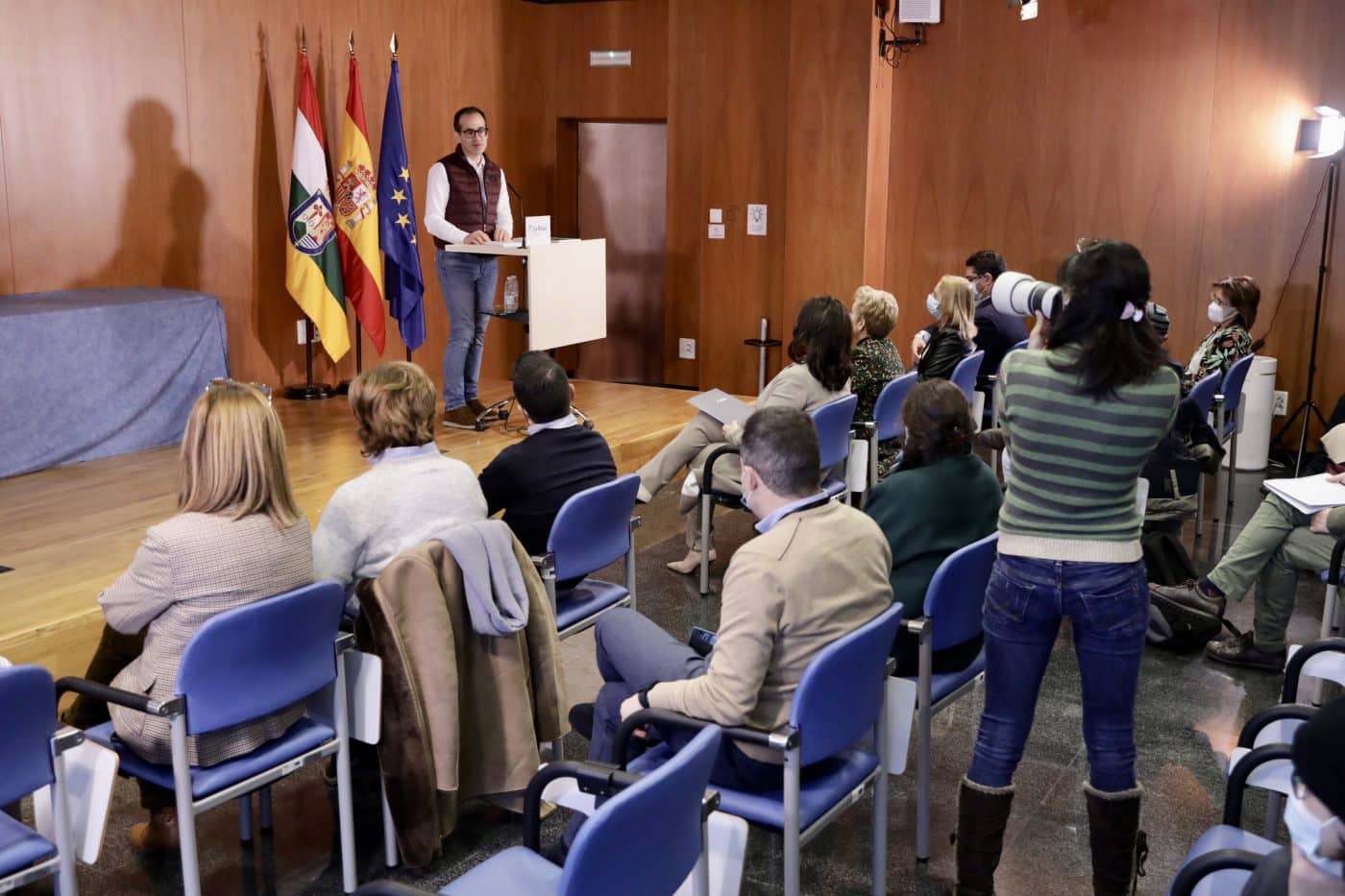 El periodista Víctor Espuelas, ganador del primer Premio de Periodismo Científico CIBIR 3 El periodista Víctor Espuelas, ganador del primer Premio de Periodismo Científico CIBIR 3