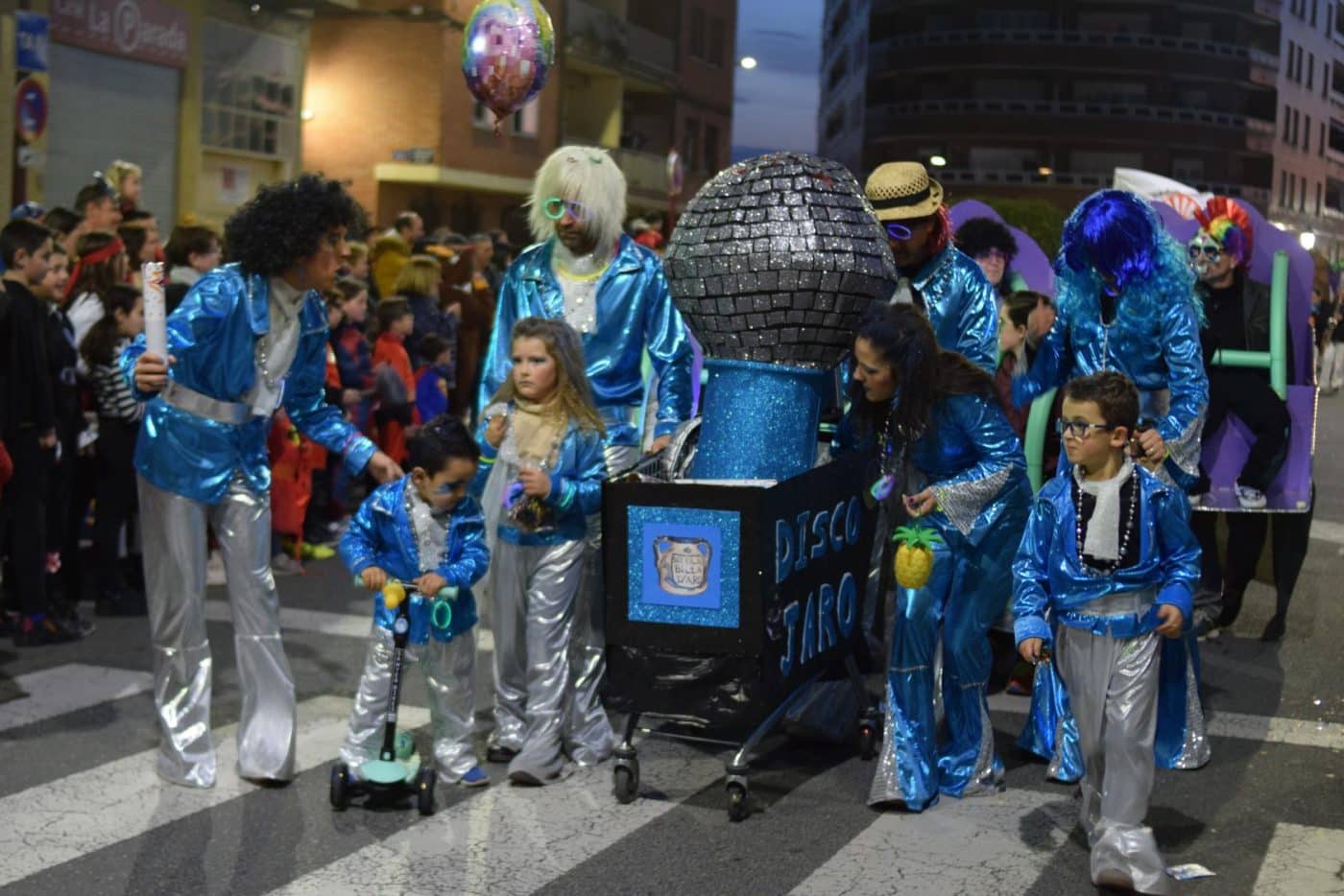 FOTOS: El Carnaval vibra en Haro 82
