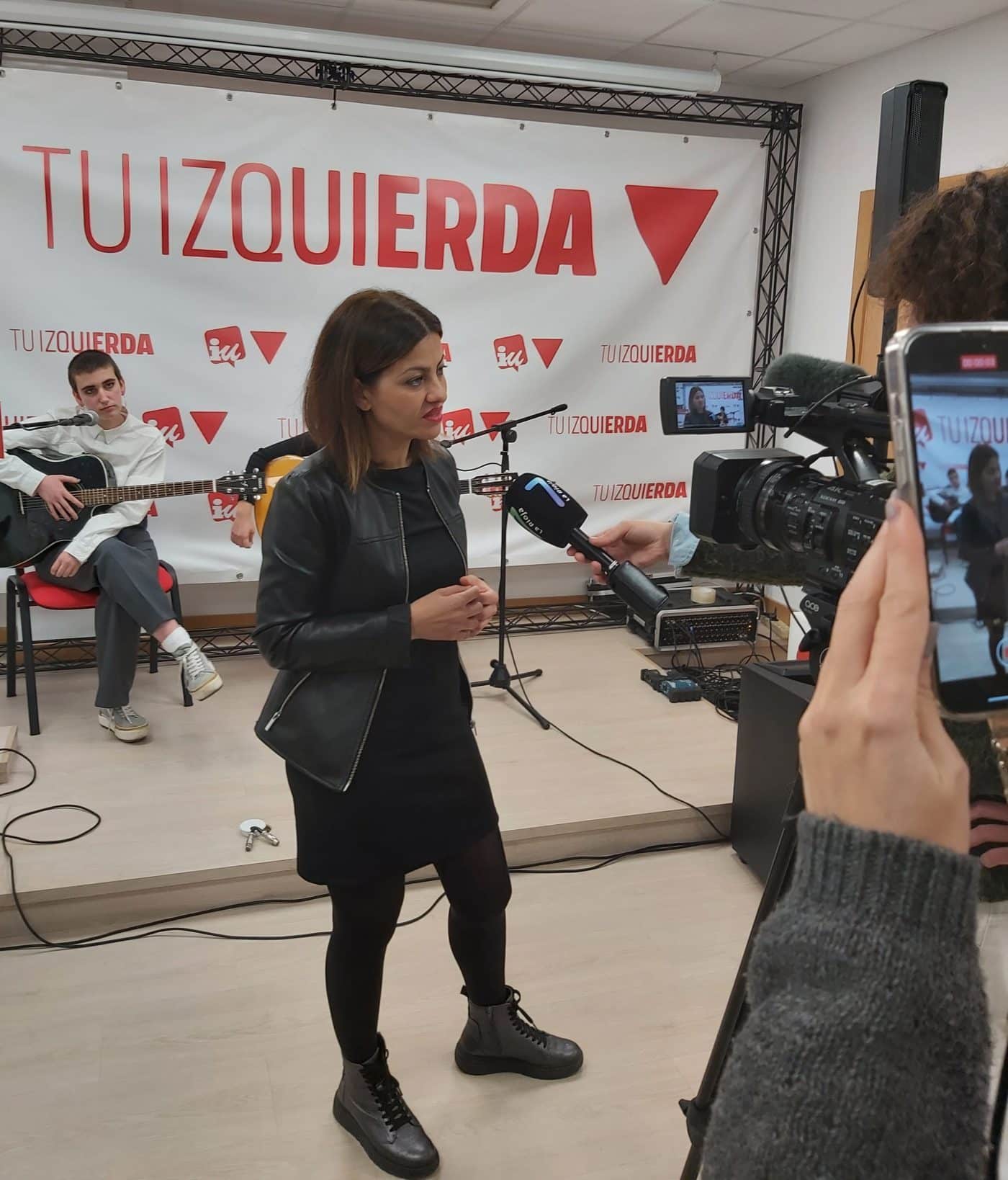 Izquierda Unida presenta oficialmente a Julio Martínez como candidato en Haro 1