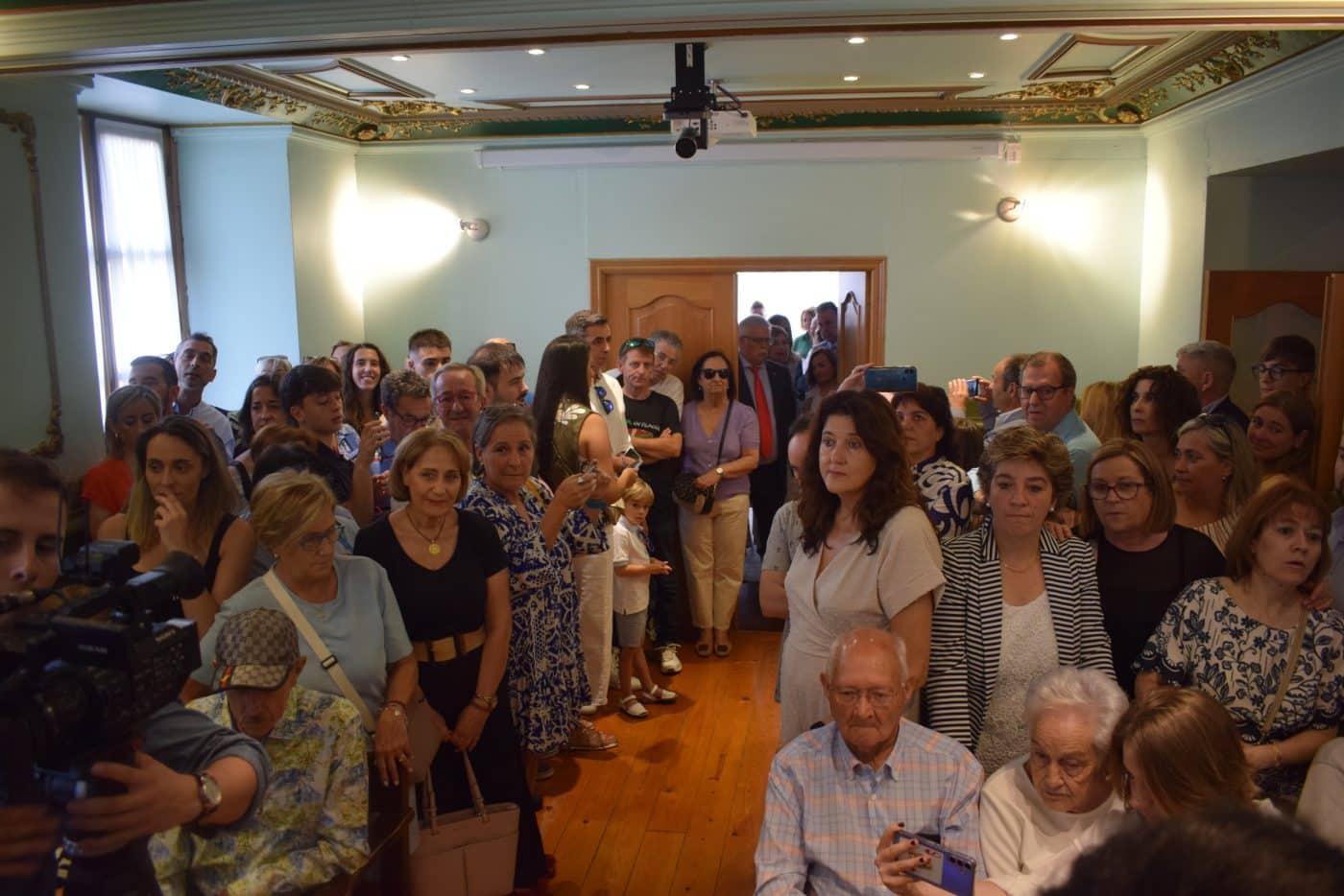 Guadalupe Fernández recoge el bastón de mando en Haro 15 Guadalupe Fernández recoge el bastón de mando en Haro 15