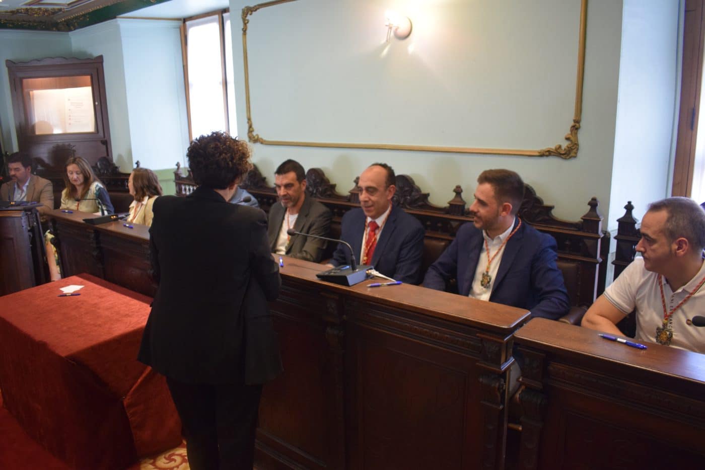 Guadalupe Fernández recoge el bastón de mando en Haro 30 Guadalupe Fernández recoge el bastón de mando en Haro 30