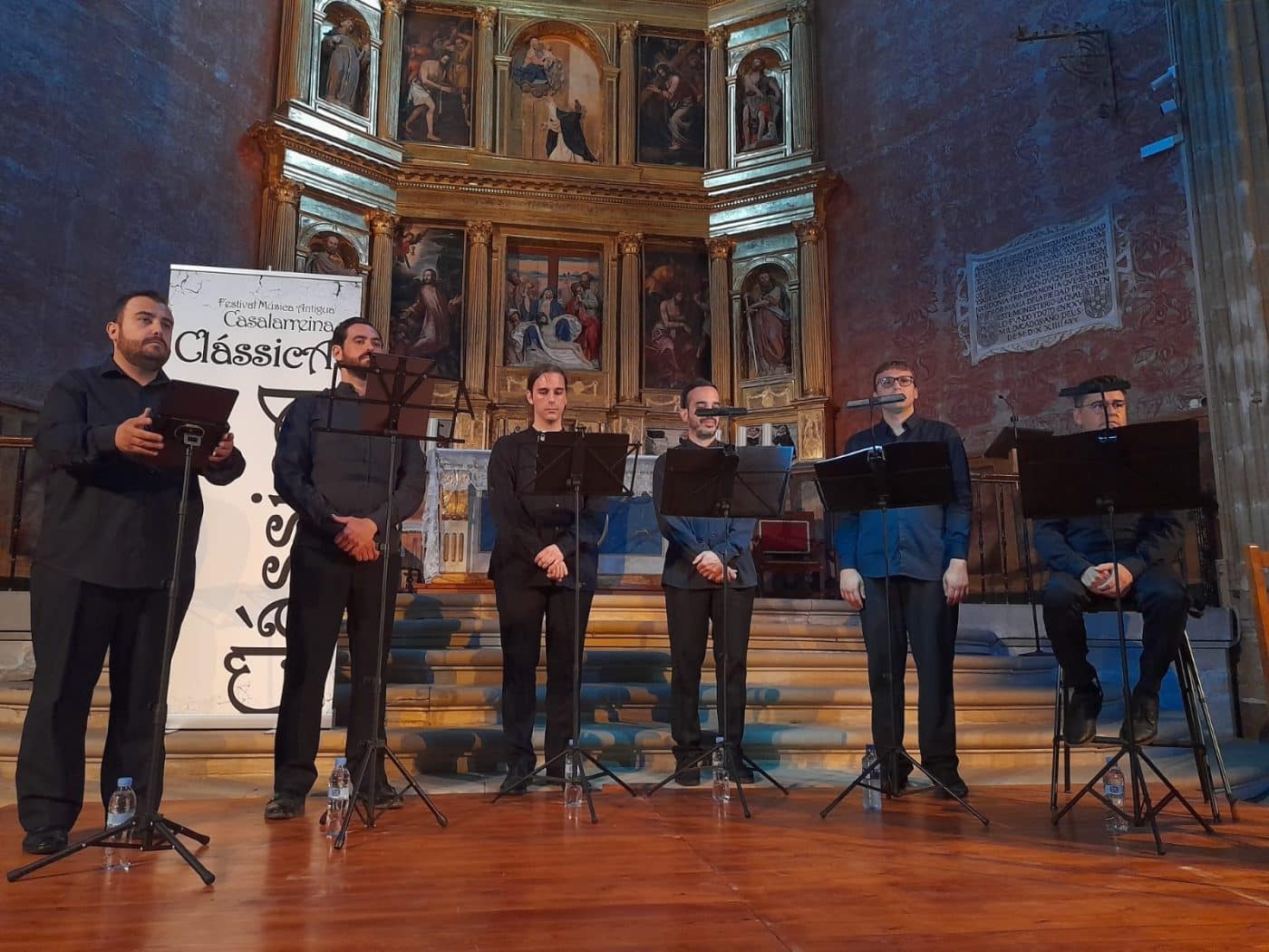 El canto gregoriano aligera los cimientos de la Piedad con un Vía Crucis sentido y épico 3 El canto gregoriano aligera los cimientos de la Piedad con un Vía Crucis sentido y épico 3