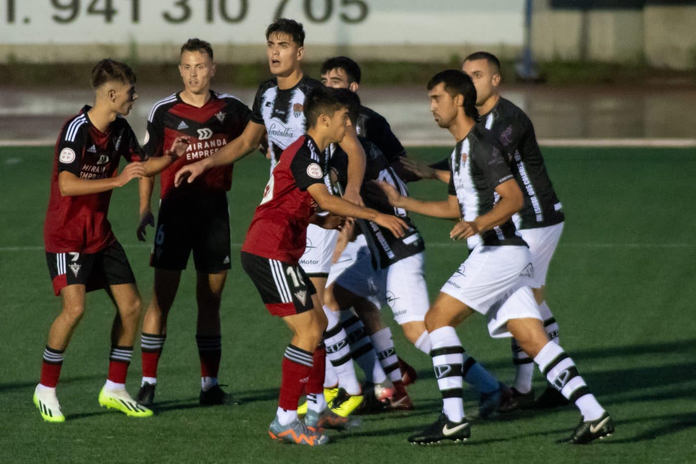 El Haro cae ante el Mirandés B en la última cita de la pretemporada 5 El Haro cae ante el Mirandés B en la última cita de la pretemporada 5