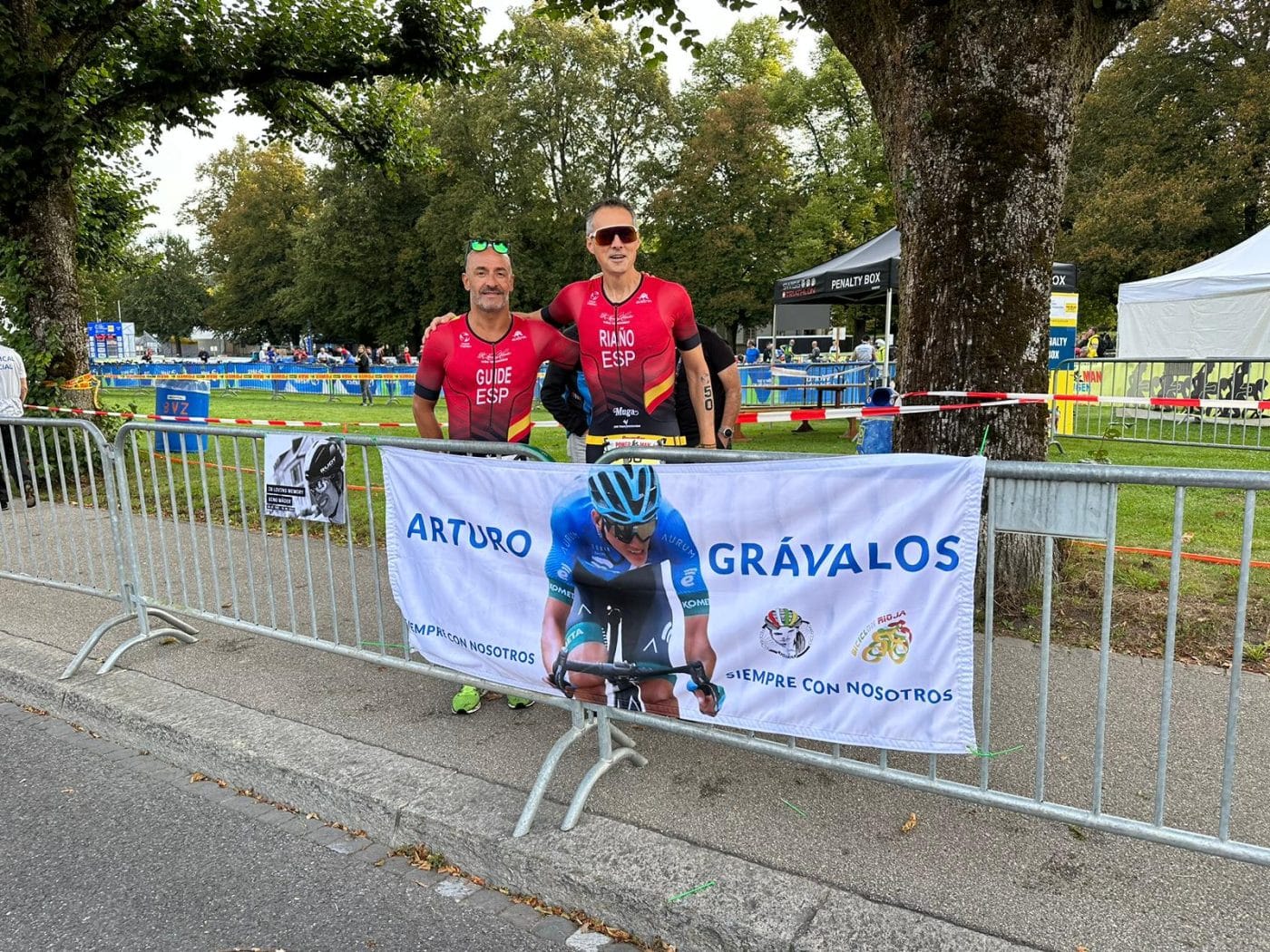 Riaño y Celada buscan hacer historia en el Campeonato del Mundo de Duatlón 3 Riaño y Celada buscan hacer historia en el Campeonato del Mundo de Duatlón 3
