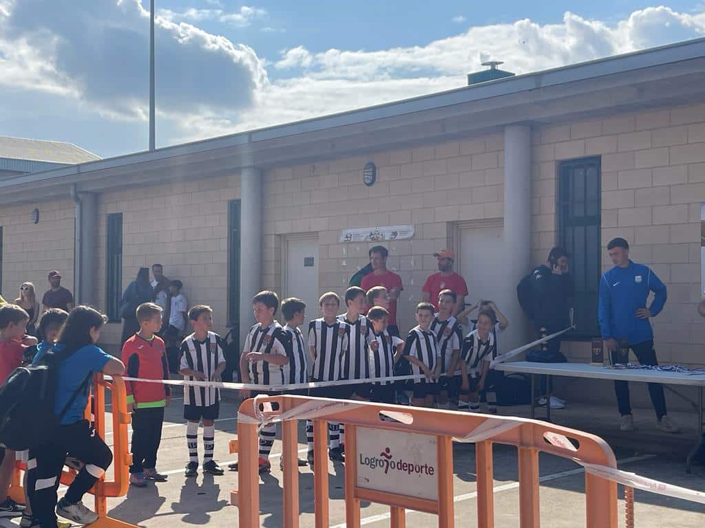 El Haro Deportivo, campeón del IX Memorial Nani de la Peña Balsamaiso en la categoría Benjamín 2014 2 El Haro Deportivo, campeón del IX Memorial Nani de la Peña Balsamaiso en la categoría Benjamín 2014 2