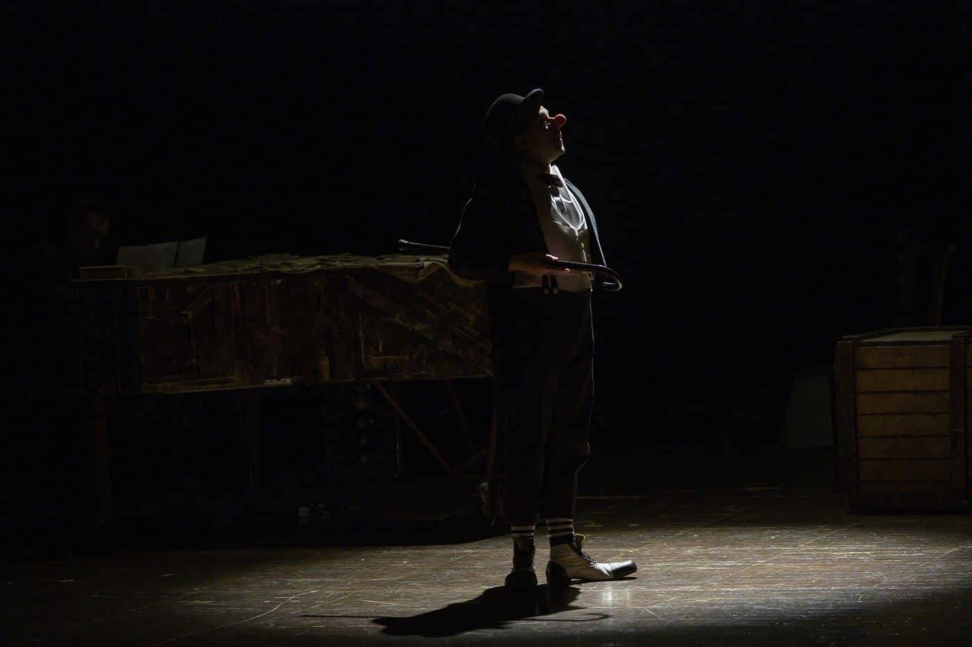 El clown musical de Zenón Recalde entretiene al Bretón en el ecuador del Garnacha de Rioja 3 El clown musical de Zenón Recalde entretiene al Bretón en el ecuador del Garnacha de Rioja 3