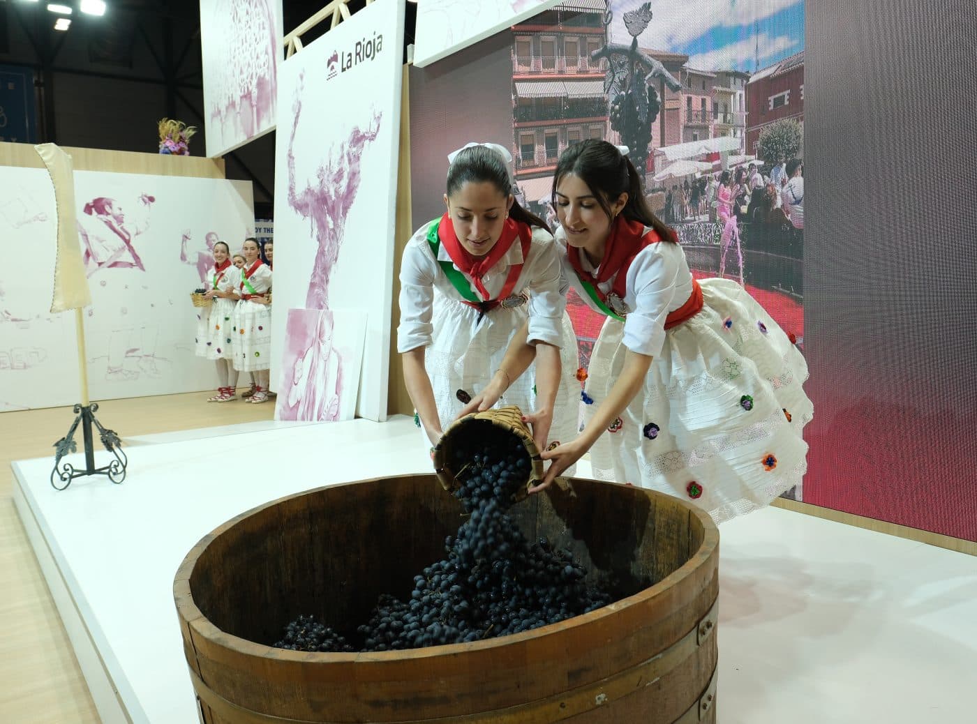 La Rioja exhibe en Fitur su patrimonio, tradiciones y productos alimentarios 21