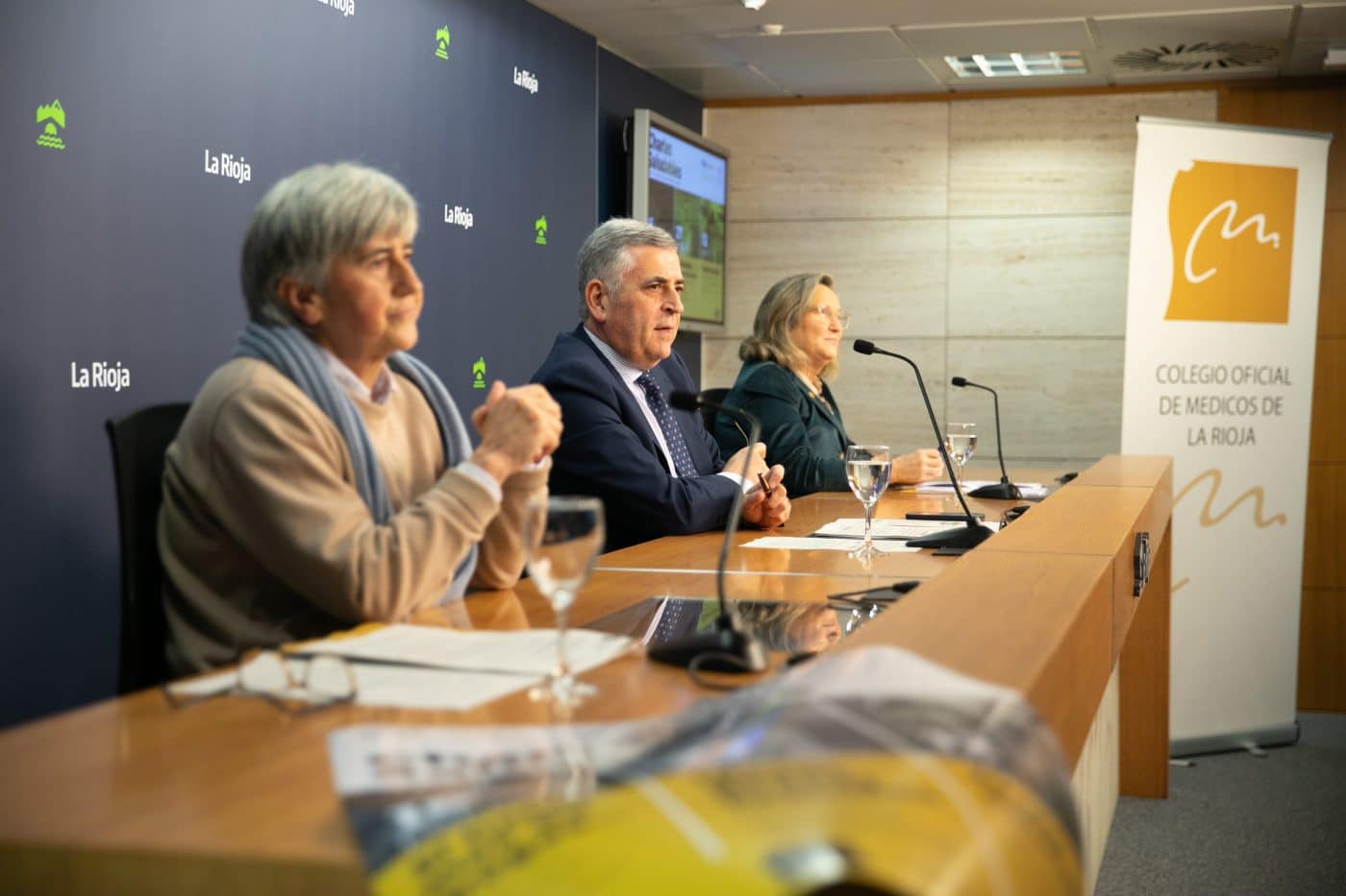 Oteo anima a los riojanos a participar en las Charlas Saludables del Colegio de Médicos 1