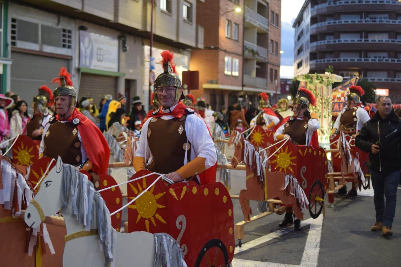 FOTOS: Multitudinario desfile del Carnaval Popular de Haro 43