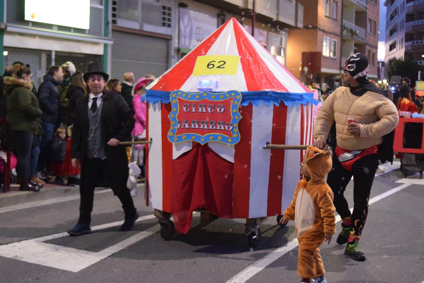 FOTOS: Multitudinario desfile del Carnaval Popular de Haro 36
