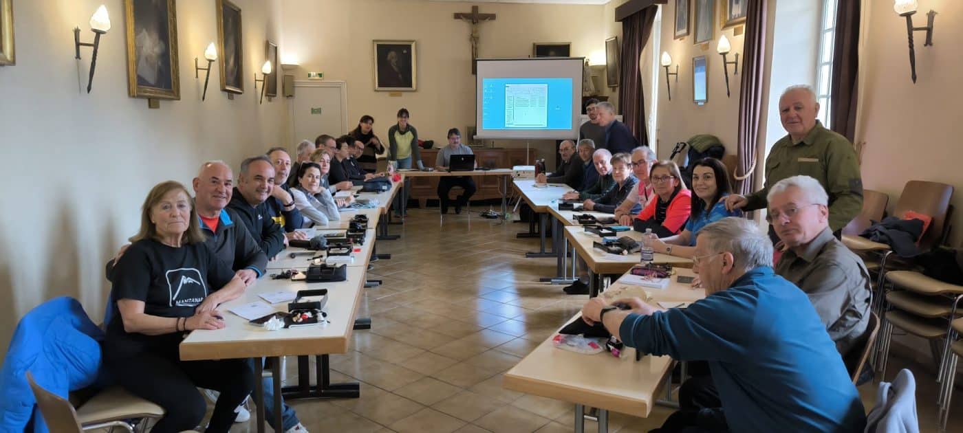 Dos estudiantes de la Universidad de la Experiencia de Haro y Santo Domingo realizan varios tramos del Camino de Santiago 2
