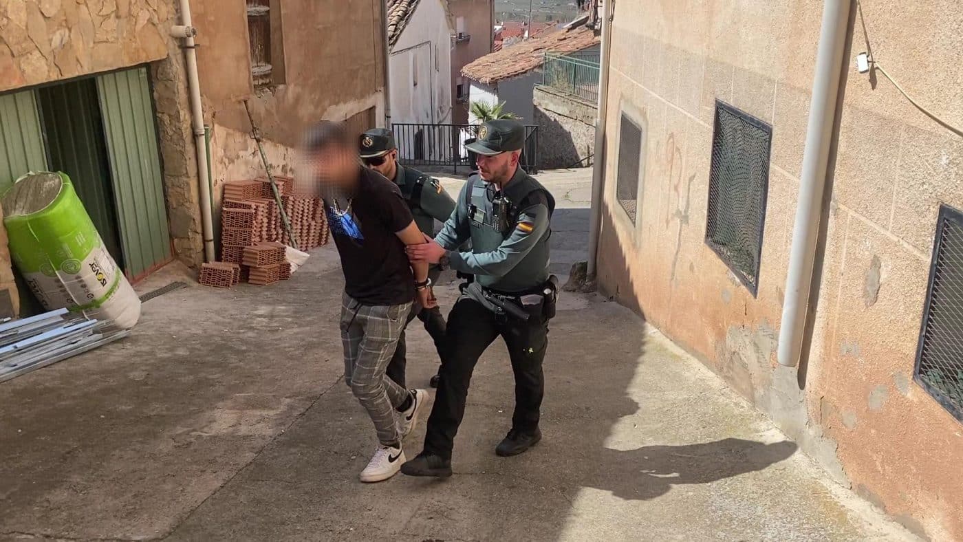 Detenido por apuñalar a un menor de 15 años en Albelda de Iregua 1