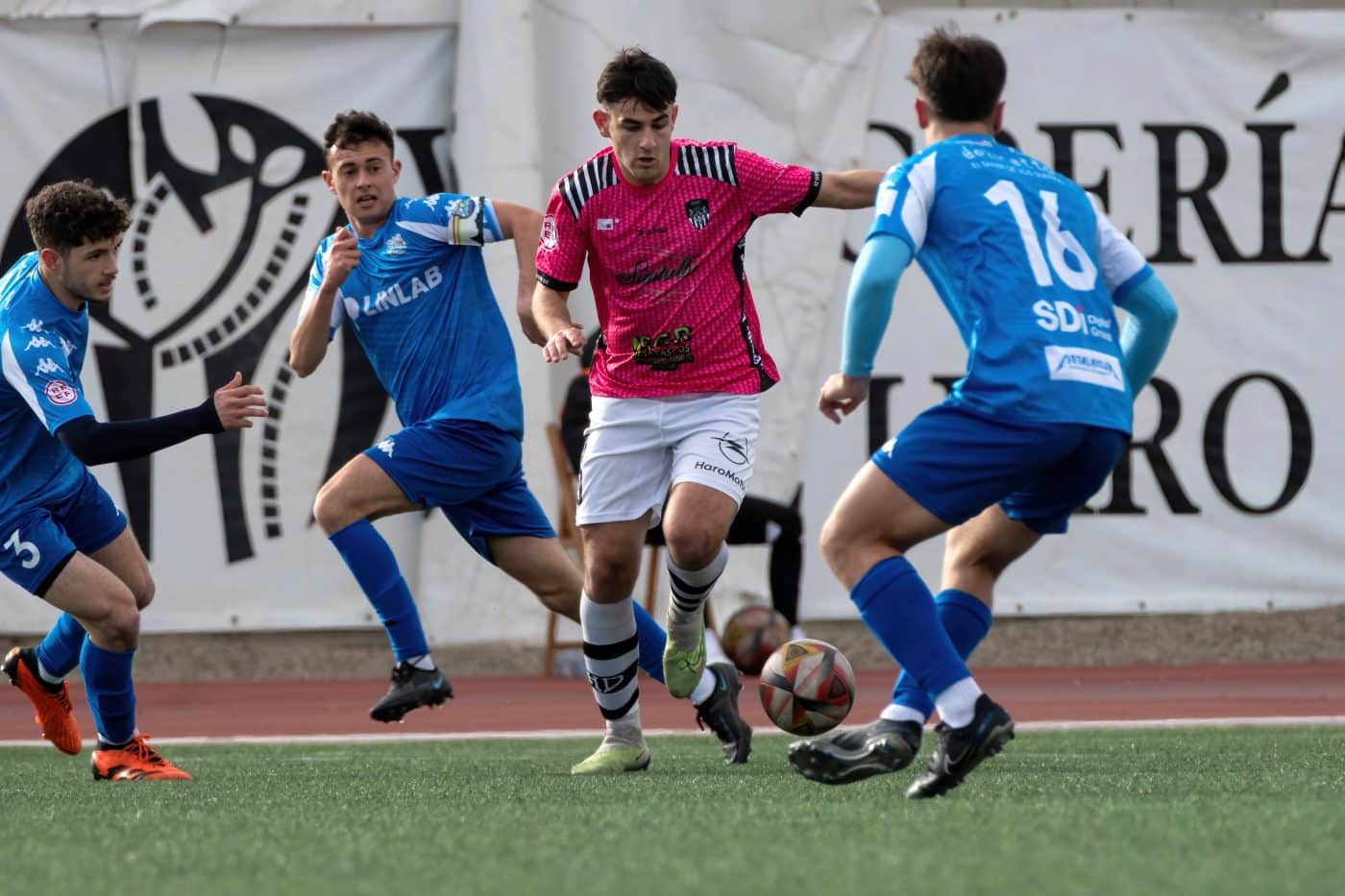 El Haro sigue jugando con fuego: derrota con el Balsamaiso en el último minuto 7 El Haro sigue jugando con fuego: derrota con el Balsamaiso en el último minuto 7