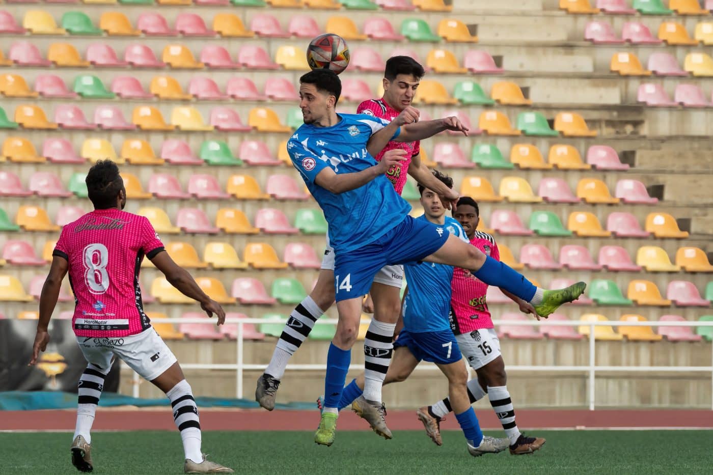 El Haro sigue jugando con fuego: derrota con el Balsamaiso en el último minuto 4 El Haro sigue jugando con fuego: derrota con el Balsamaiso en el último minuto 4