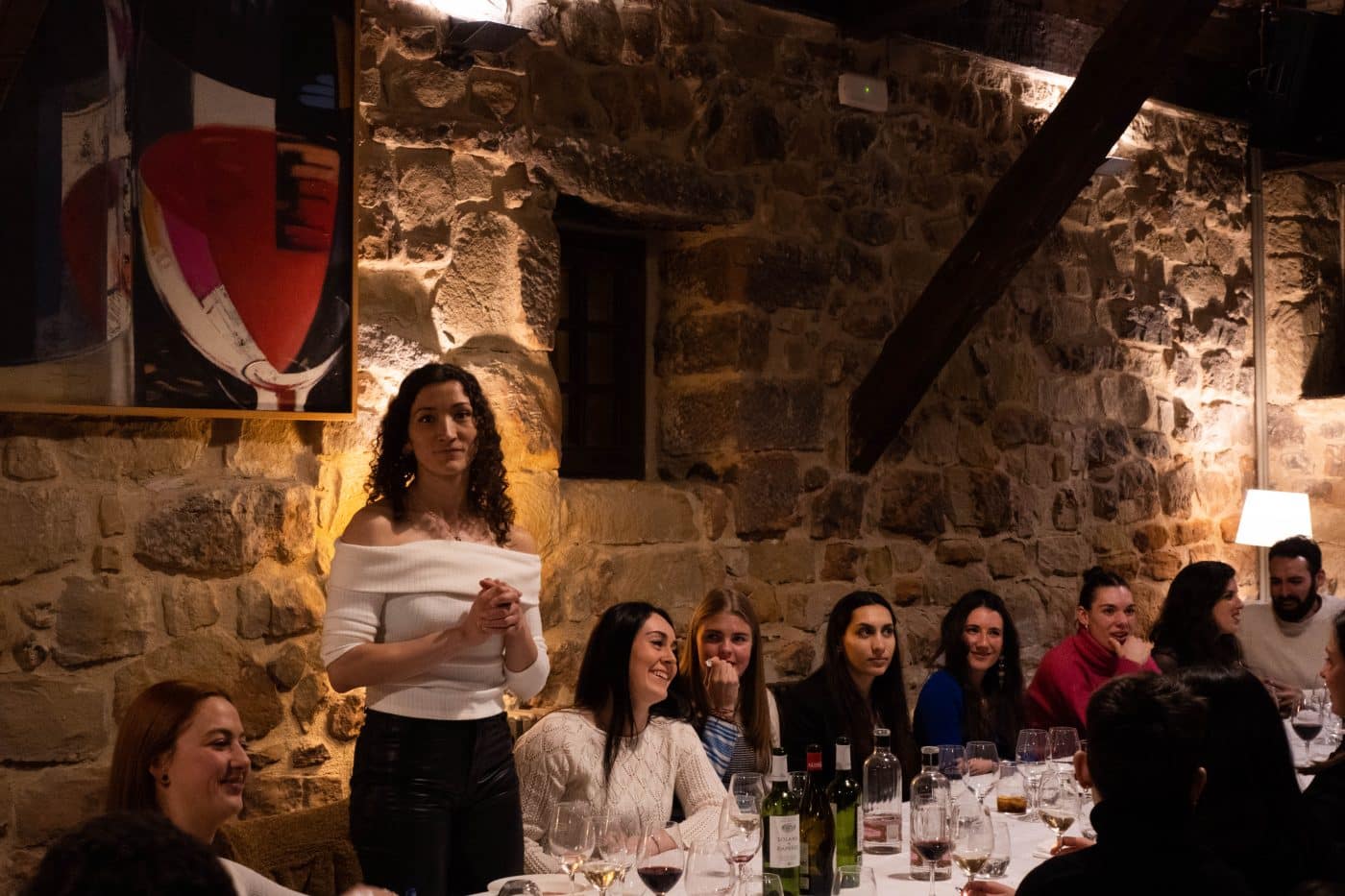 La afición del Haro Rioja Vóley disfruta de una cena en La Vieja Bodega para despedir la temporada 2