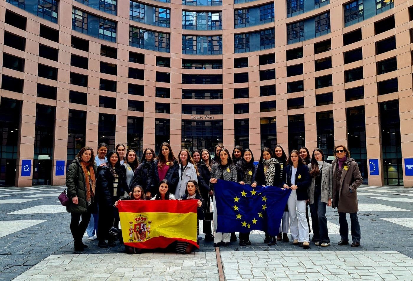 Alumnas riojanas viven la experiencia de ser europarlamentarias en Estrasburgo 2 Alumnas riojanas viven la experiencia de ser europarlamentarias en Estrasburgo 2