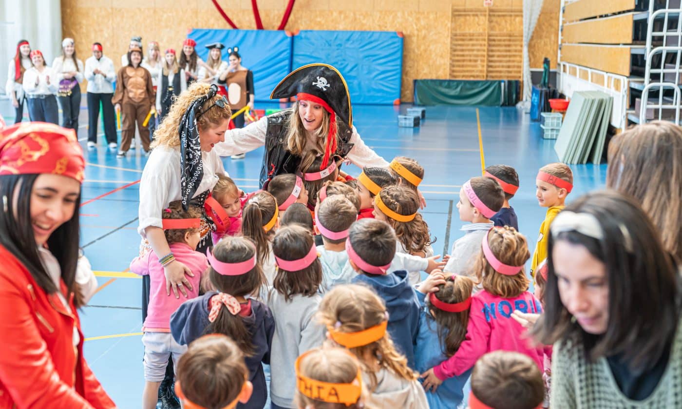 Alumnos del CRA Entreviñas participan en la actividad 'Detectives del Conocimiento' de la UR 1