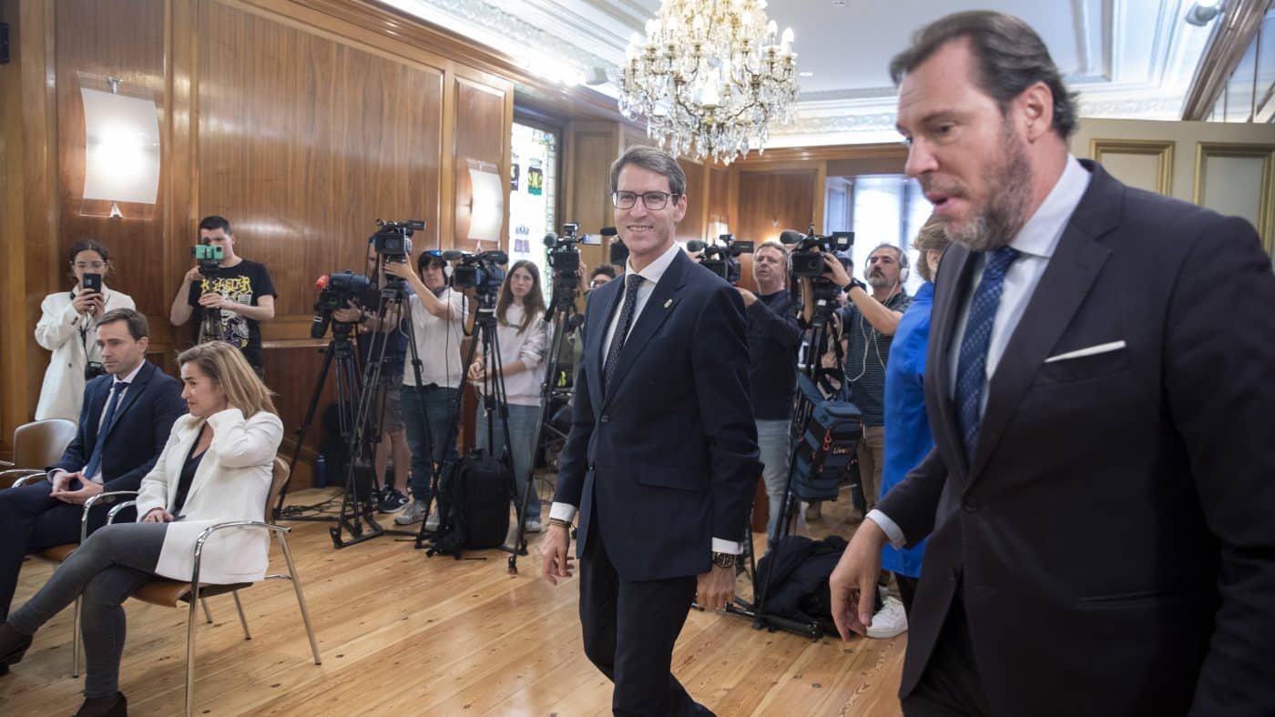 El Ministerio se compromete a estudiar la construcción de un nuevo enlace en la AP-68 en San Asensio 1 El Ministerio se compromete a estudiar la construcción de un nuevo enlace en la AP-68 en San Asensio 1