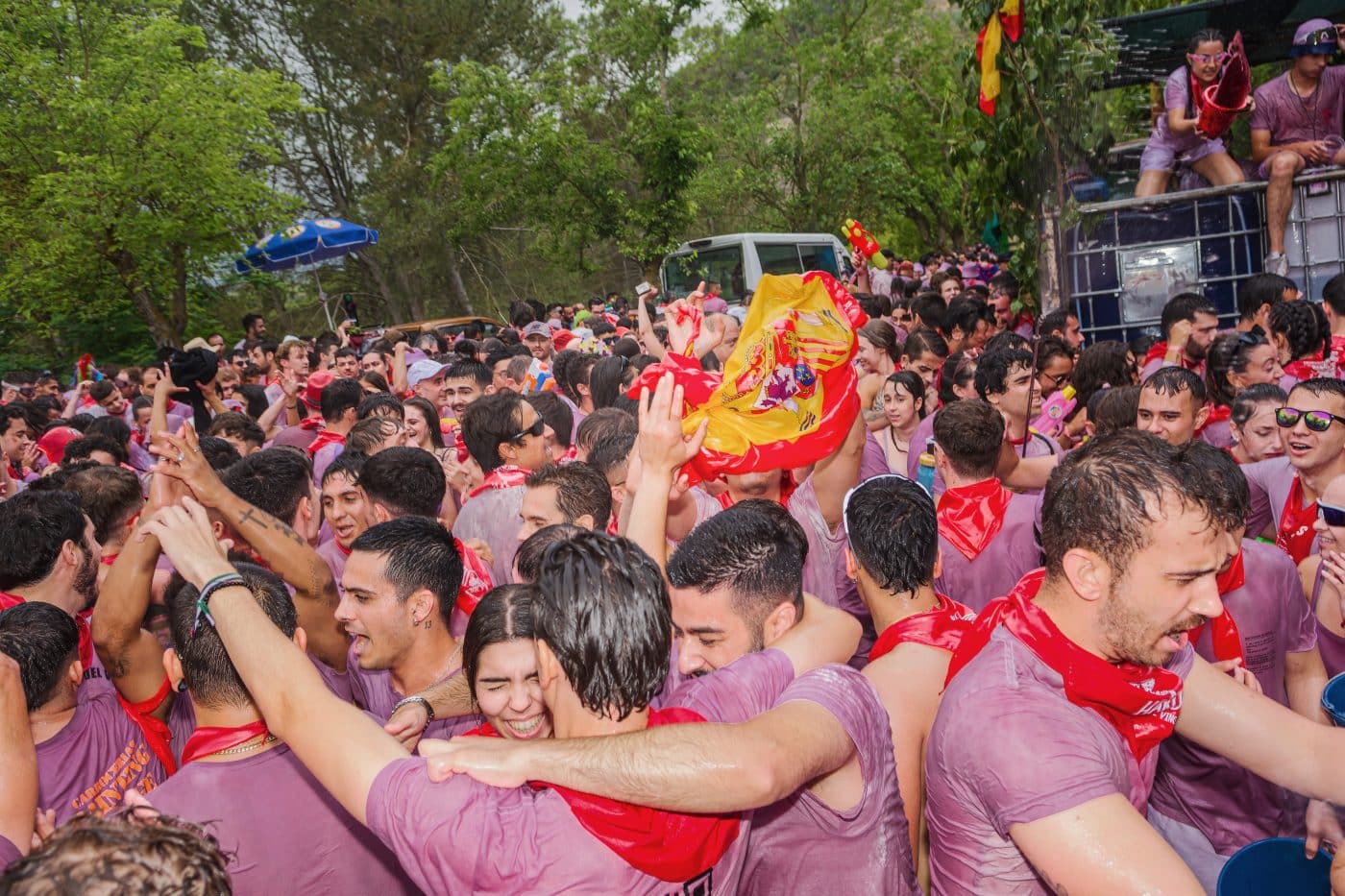 FOTOS: San Felices convierte el agua en vino 24