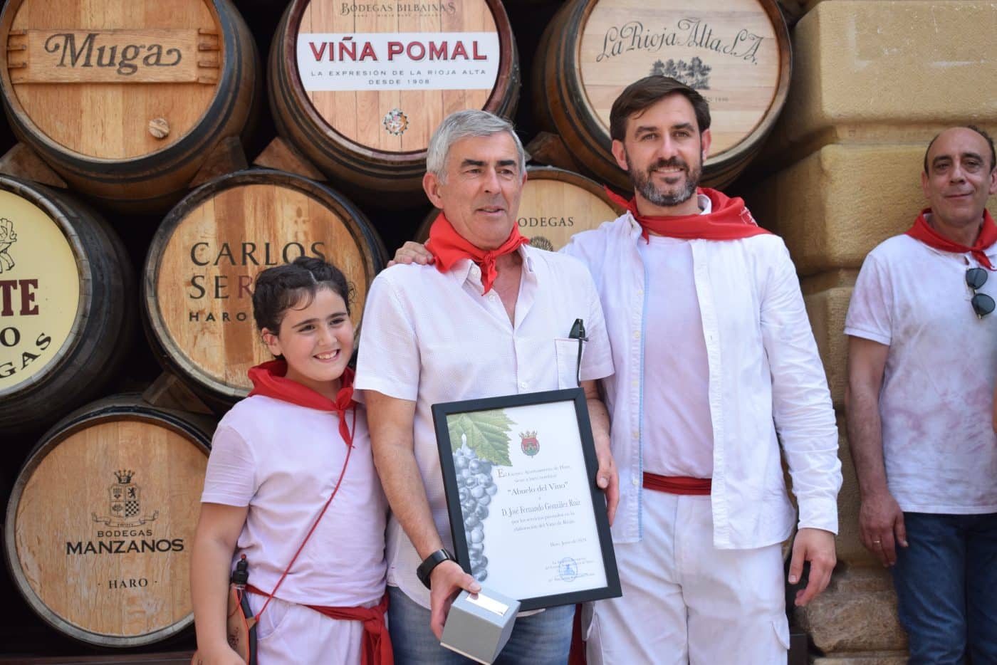 Haro proclama a los Abuelos del Vino 2024 y premia sus mejores caracoles de fiestas 11 Haro proclama a los Abuelos del Vino 2024 y premia sus mejores caracoles de fiestas 11