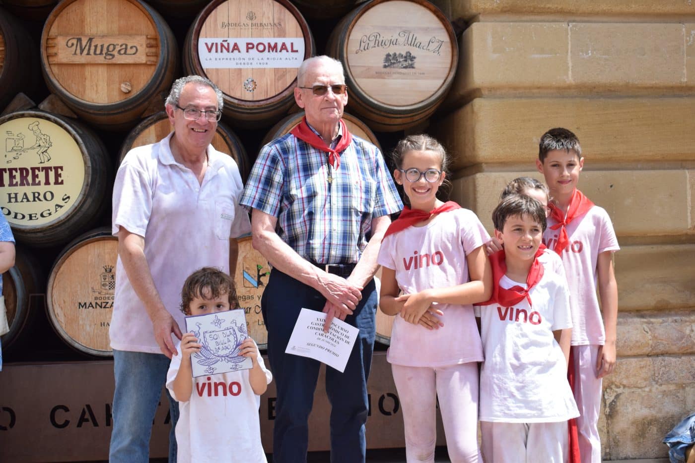 Haro proclama a los Abuelos del Vino 2024 y premia sus mejores caracoles de fiestas 2 Haro proclama a los Abuelos del Vino 2024 y premia sus mejores caracoles de fiestas 2