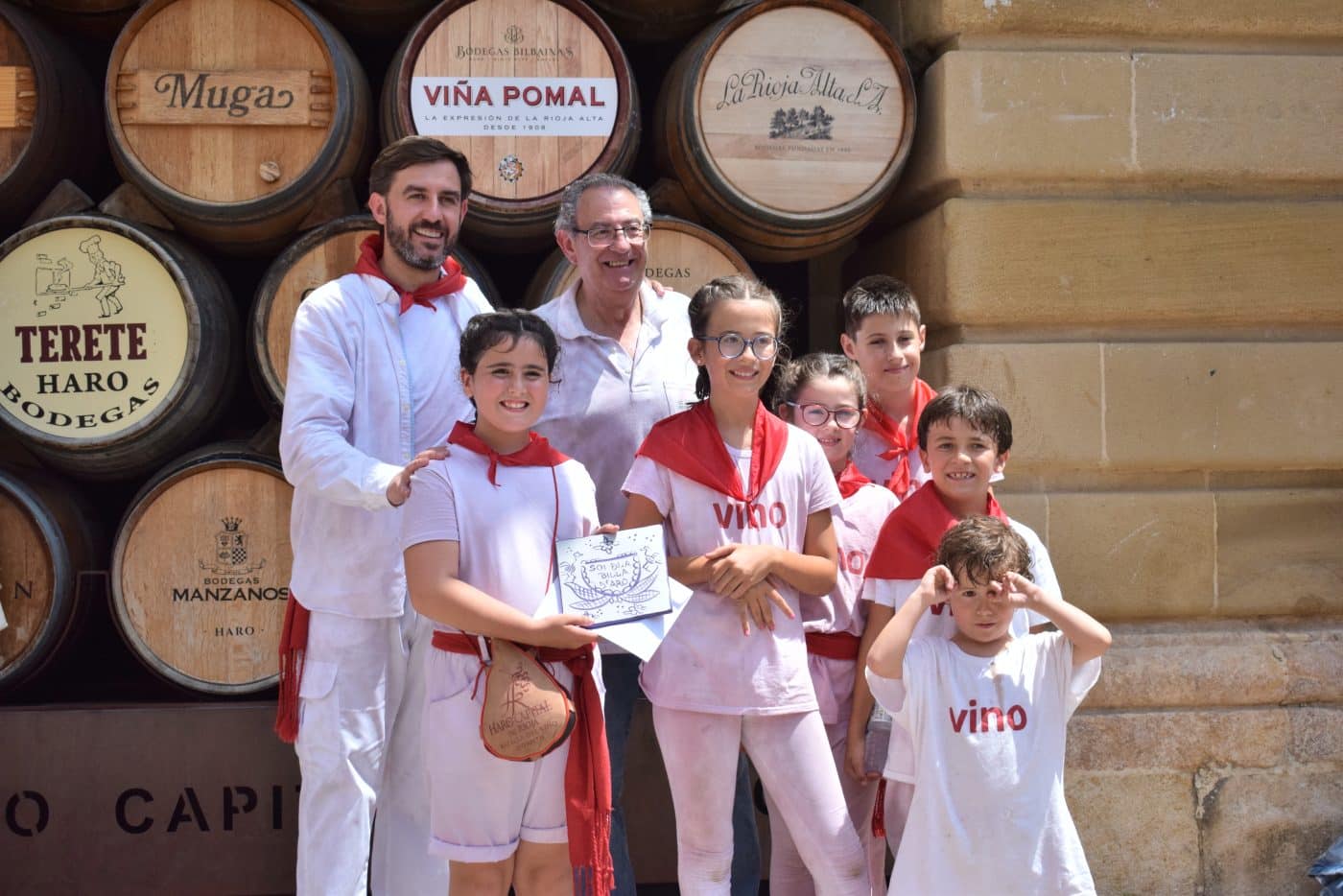 Haro proclama a los Abuelos del Vino 2024 y premia sus mejores caracoles de fiestas 5 Haro proclama a los Abuelos del Vino 2024 y premia sus mejores caracoles de fiestas 5