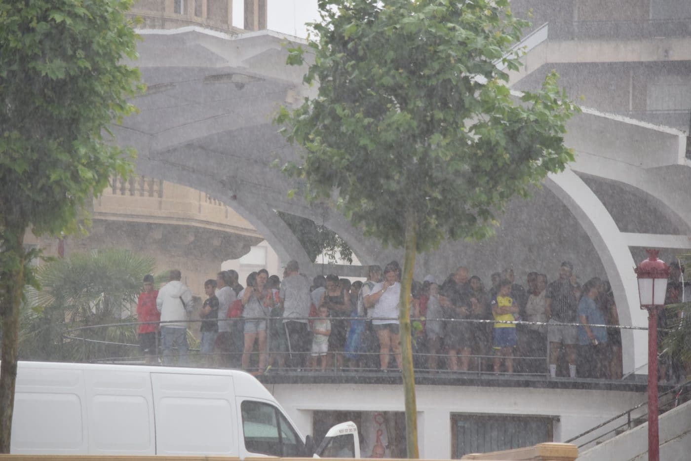 La tormenta estropea el miércoles de fiestas en Haro 14 La tormenta estropea el miércoles de fiestas en Haro 14