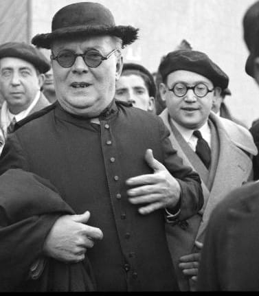 Pagos urbanos: los términos al sur de Haro y sus hitos más importantes (VI): los mítines en el Frontón Carrasco 6 Pagos urbanos: los términos al sur de Haro y sus hitos más importantes (VI): los mítines en el Frontón Carrasco 6
