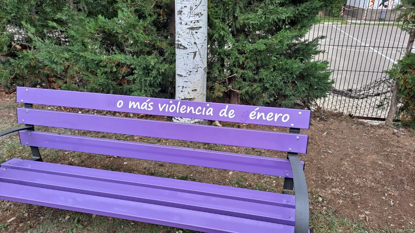 Vandalizan en Santo Domingo el recién reformado parque infantil Valle del Oja 3 Vandalizan en Santo Domingo el recién reformado parque infantil Valle del Oja 3