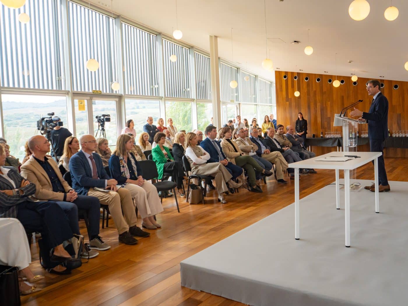 Haro firma el Pacto por la Igualdad de las Mujeres en el Medio Rural impulsado por el Gobierno riojano 1
