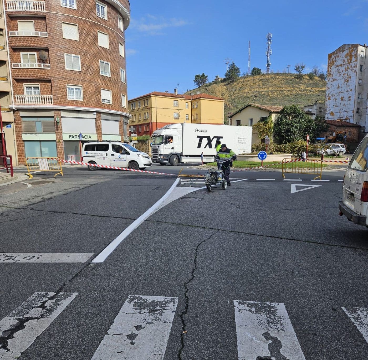 Haro modifica el sentido de los aparcamientos en la calle Camilo José Cela por seguridad vial 1 Haro modifica el sentido de los aparcamientos en la calle Camilo José Cela por seguridad vial 1