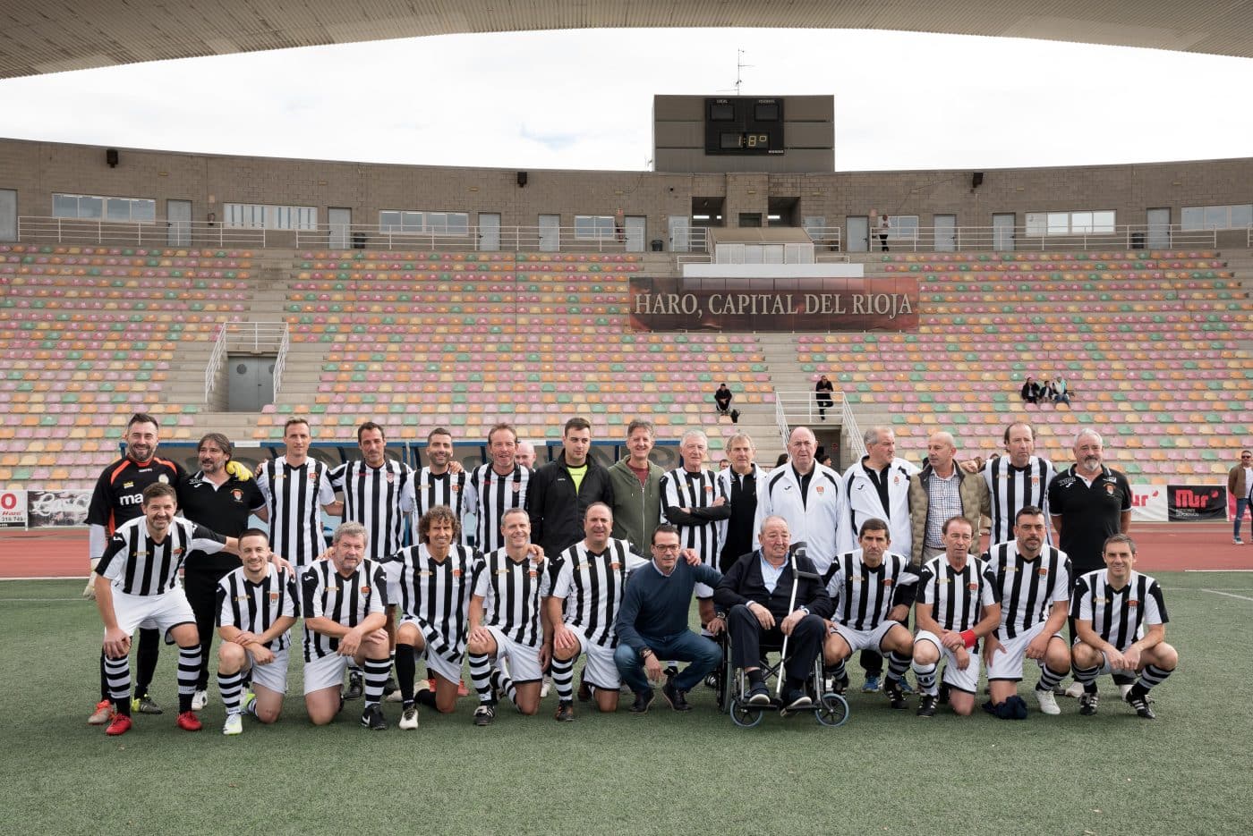 Los Veteranos del Haro Deportivo homenajean a sus exjugadores en el Luis de la Fuente 4 Los Veteranos del Haro Deportivo homenajean a sus exjugadores en el Luis de la Fuente 4