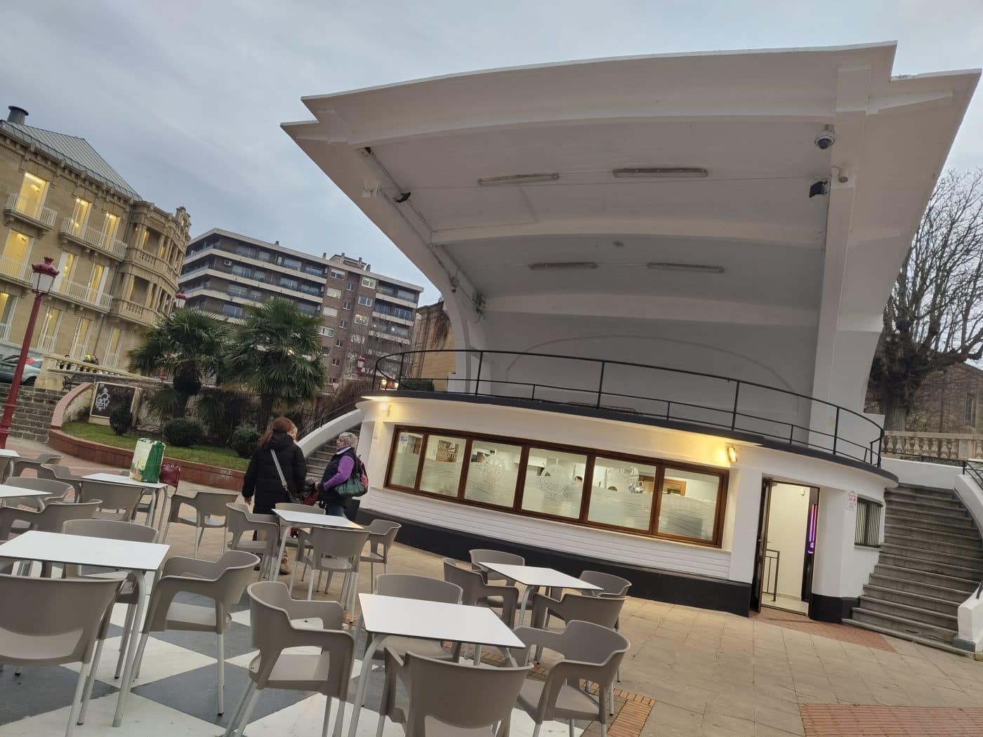 El Barquito vuelve a dar vida a los Jardines de la Vega en Haro 11 El Barquito vuelve a dar vida a los Jardines de la Vega en Haro 11