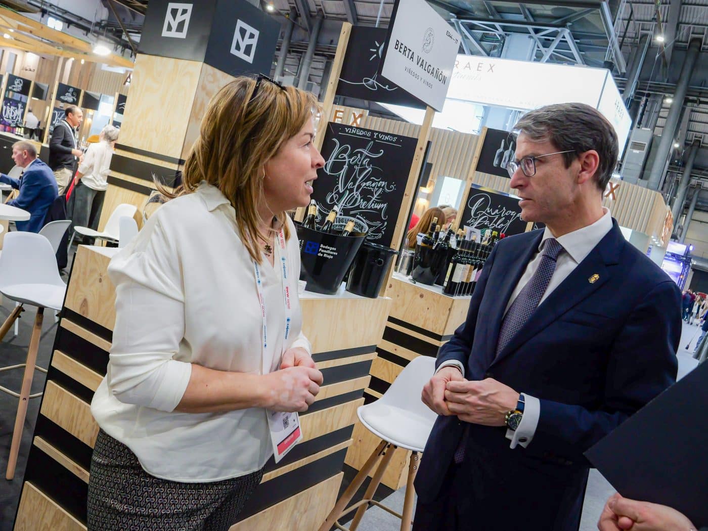 Capellán ensalza la "calidad, diversidad y potencial" de los vinos de La Rioja en la Barcelona Wine Week 5 Capellán ensalza la "calidad, diversidad y potencial" de los vinos de La Rioja en la Barcelona Wine Week 5